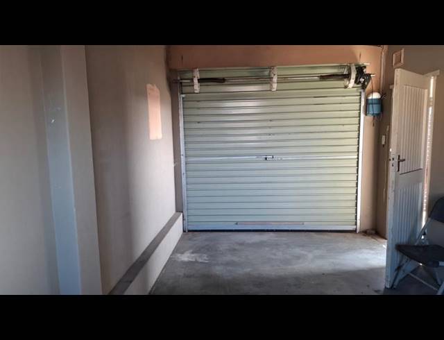 3 BEDROOM HOUSE FOR SALE IN MONTFORD